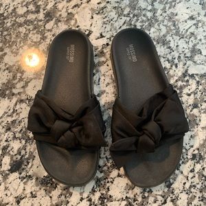 Mossimo Supply Bow Slides
